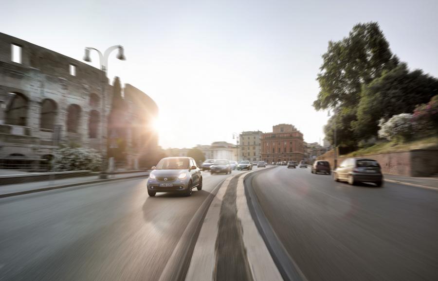  Smart ForFour 2014 года  (фото 6 из 35)